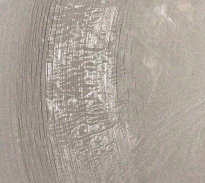 不干膠標(biāo)簽高溫加工和使用過(guò)程的注意事項(xiàng)